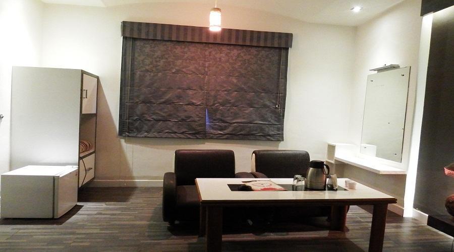 Shivpurī Hotel Sonchiraiya المظهر الخارجي الصورة