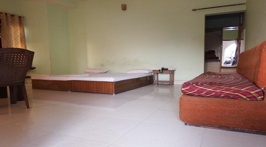 Shivpurī Hotel Sonchiraiya المظهر الخارجي الصورة